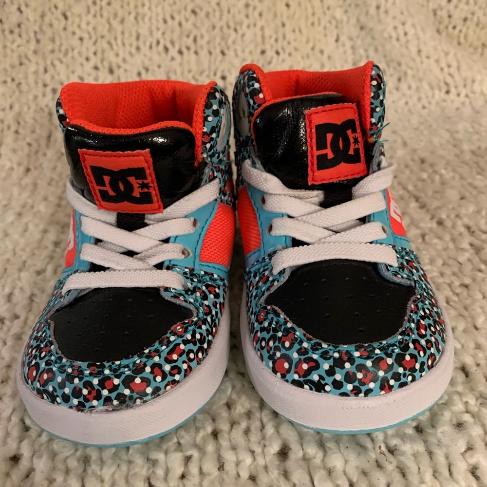 DC Shoes, toddler’s high tops, size 5, pink/aqua/black/white.